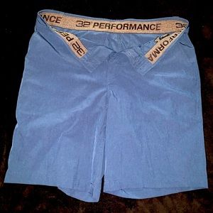 Mens 32 performance button shorts